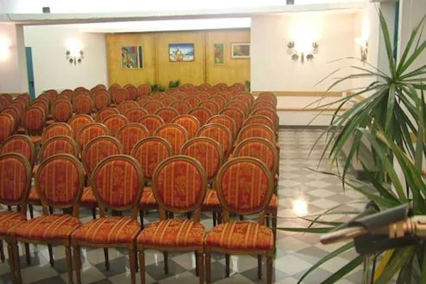 Ai Platani Hotel Moderno